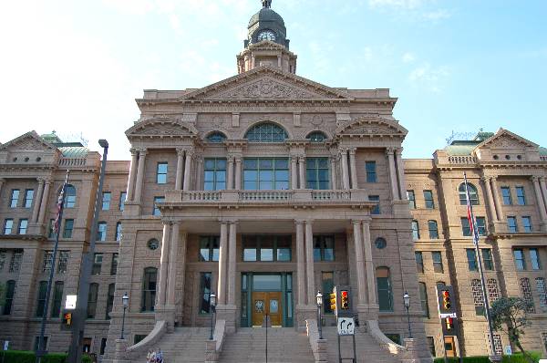 Tarrant County Courthouse (3/25/2007)