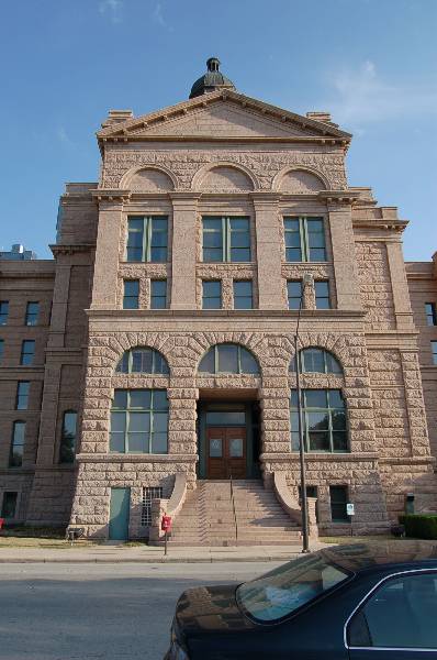 Tarrant County Courthouse (3/25/2007)