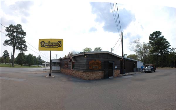 Bodacious Bar - B - Que (10/8/2015)
