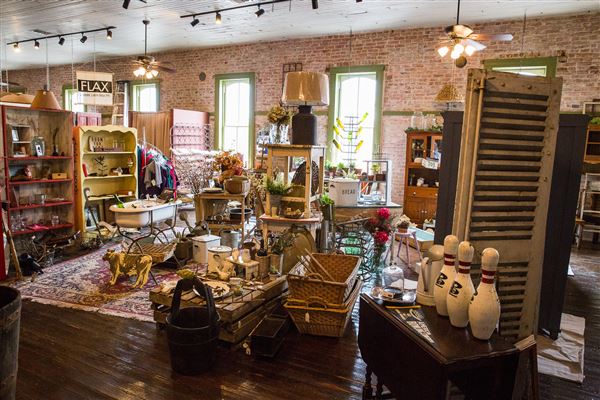 Sugar Moon Antiques (3/16/2018)