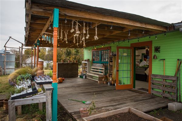 Two Clay Birds Garden Market (3/16/2018)