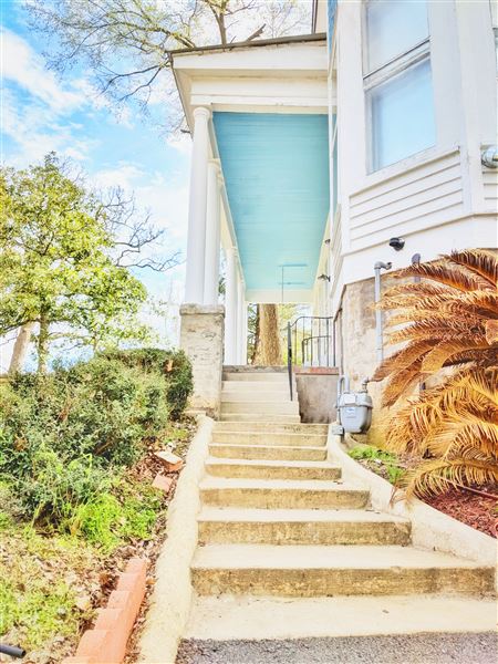 House at 1211 South Sycamore Street (3/8/2018 - Credits: BRENT PAXTON)