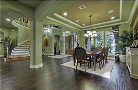 Jolson House (8/20/2017 - Credits: Realtor photos)