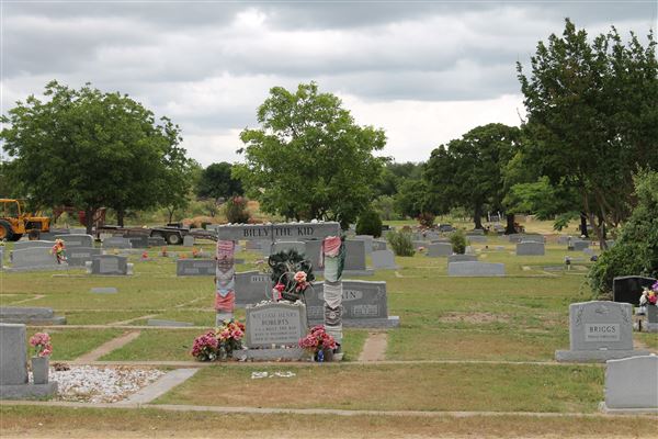 Oak Wood Cemetery (8/31/2018)
