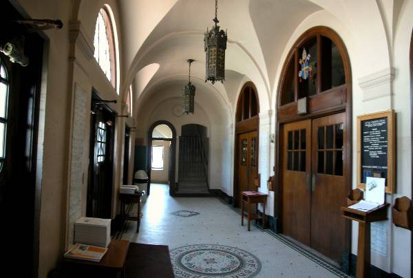 Basilica of the National Shrine of the Little Flower (6/9/2003)