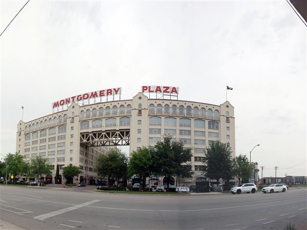 Montgomery Plaza (4/11/2019)