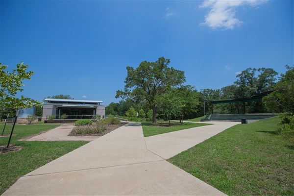 Lick Creek Nature Center (8/15/2019)