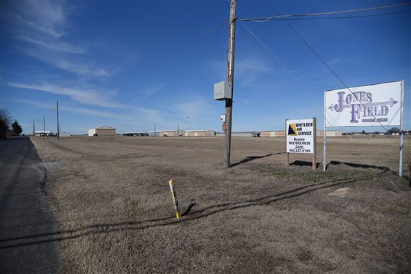 Jones Field Airport (6/24/2020 - Credits: Steve Filipowicz)