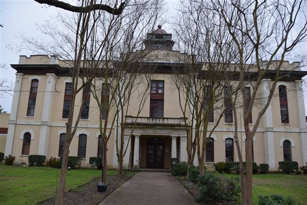 Bastrop County Courthouse (2/5/2020 - Credits: Fran Hunter)