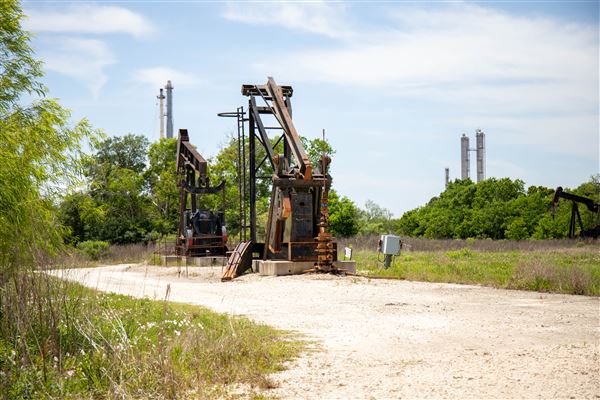Sun Oil Road / Oil Derricks (5/3/2021 - Credits: City of Mont Belvieu)