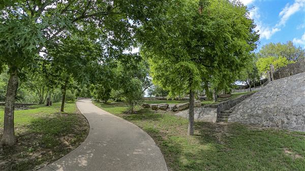 Cibolo Trail (6/30/2021 - Credits: City of Boerne / E. Castle Photography)