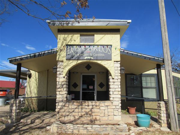 Los Carlos Restaurant & Cantina (2/1/2022 - Credits: Jane Jeschke)