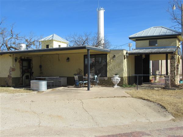 Los Carlos Restaurant & Cantina (2/1/2022 - Credits: Jane Jeschke)