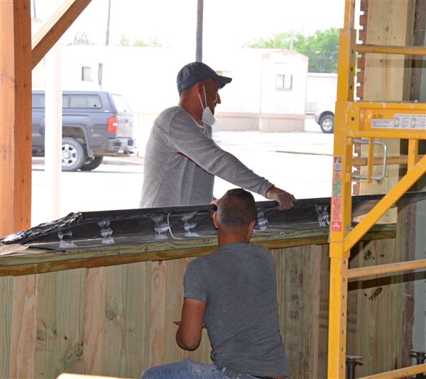 Kimber Creek (Texas Building) (5/4/2022 - Credits: Cindy Roller/Brad Sherman)