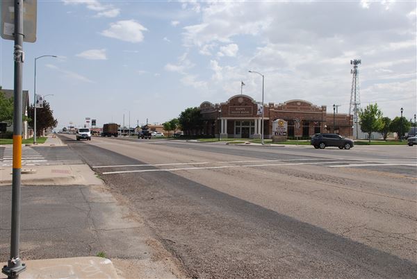 Dumas (6/13/2022)