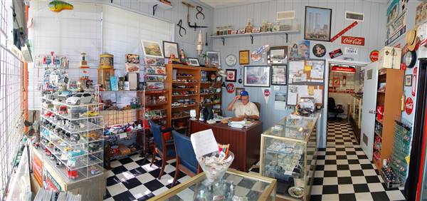 Pilcher's Antiques (5/25/2009)