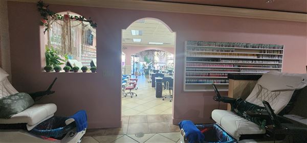Sugarcoat Co & Beauty Bar (8/30/2023 - Credits: Ali Hopson)