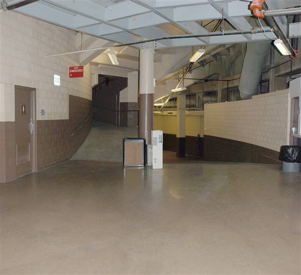 San Angelo Coliseum (12/2/2010)