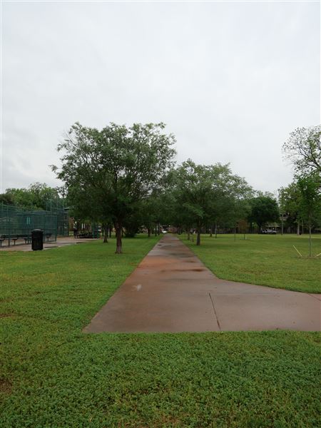 Lake Cliff Park (4/26/2024 - Credits: Alex Payne)