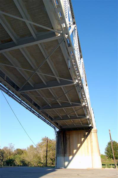 Hwy 71 Bridge over Colorado River (11/17/2006)