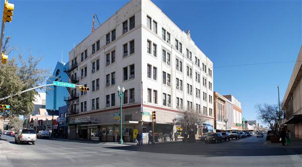 El Paso Downtown - San Antonio Avenue (2/25/2011)