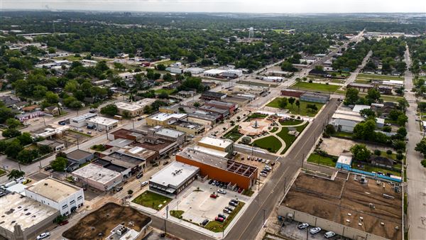 Baytown Town Square (12/13/2024 - Credits: Ryan Rawlings and Glenn Loyd)