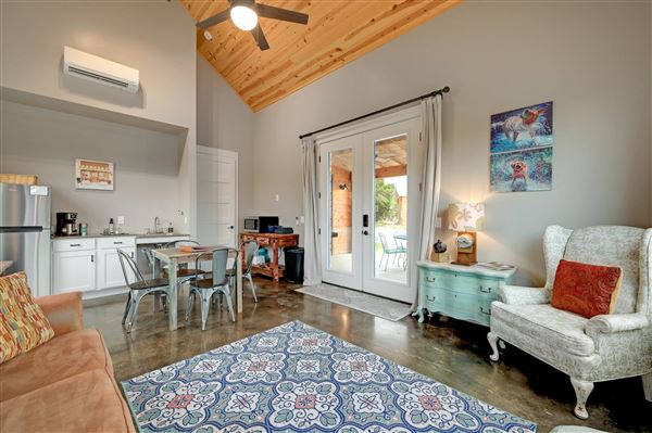 Hill Country Casitas (6/1/2023 - Credits: hill country casitas)