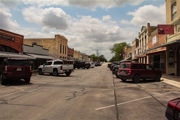 Floresville (4/22/2025 - Credits: Erik McCowan)