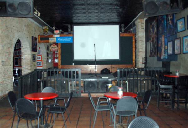 Maggie Mae's (1/25/2012)