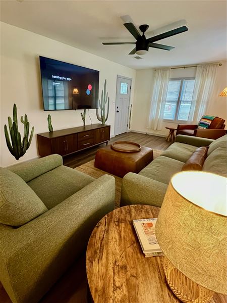 The Aloha Surf Bungalow (8/6/2025 - Credits: Brandis Sarich)
