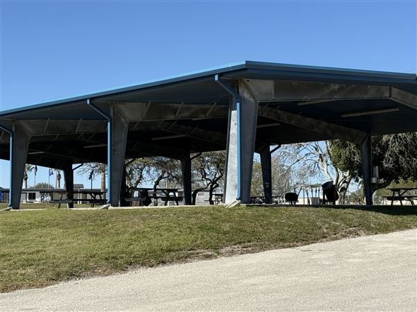 Lighthouse Beach Park & Campground (1/9/2026 - Credits: submitted by: Tania French)