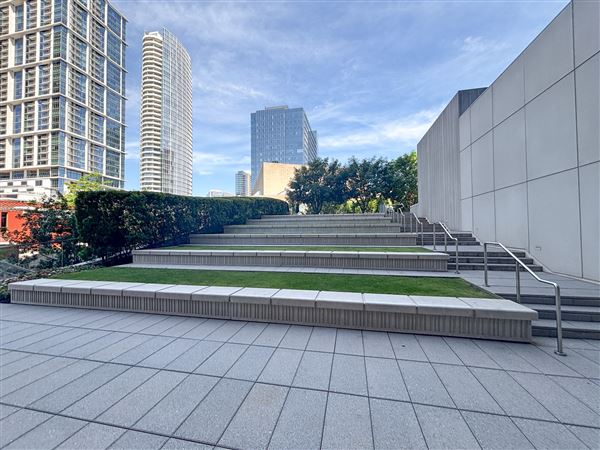 Flora Street (10/6/2025 - Credits: Austin Flores)