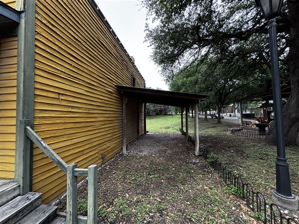 Old City Park - General Store (10/9/2025 - Credits: Austin Flores)