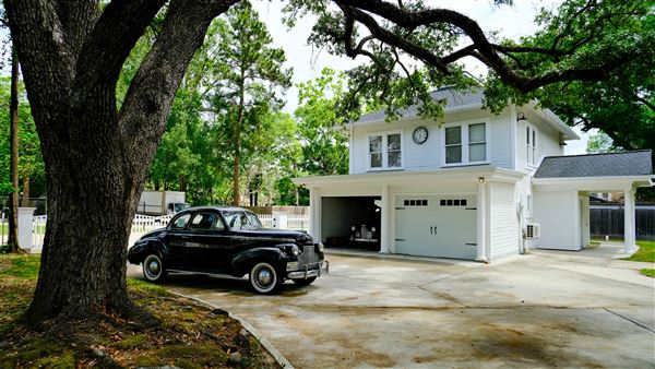 Conroe White House (4/18/2026 - Credits: Houston Film Commission)