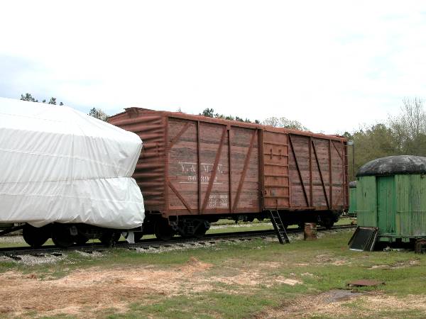 Texas State Railroad (4/4/2002)