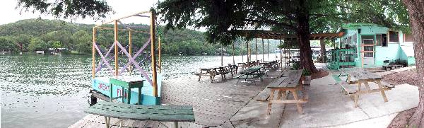 Ski Shores Cafe (12/4/2003)