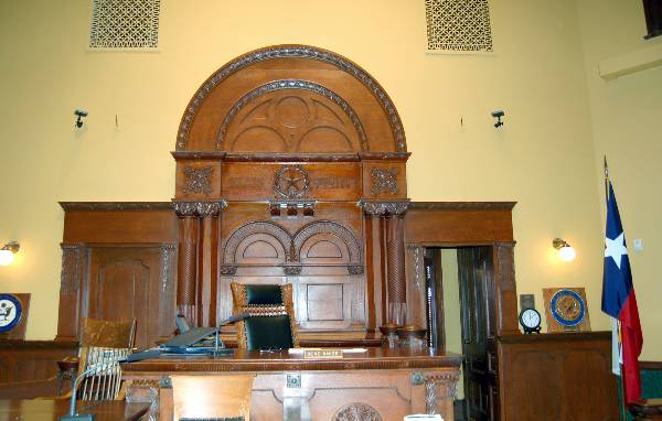 Ellis County Courthouse (11/18/2005)