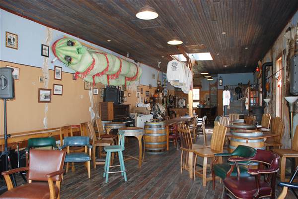 Lowbrows Beer and Wine Garden (5/15/2012)
