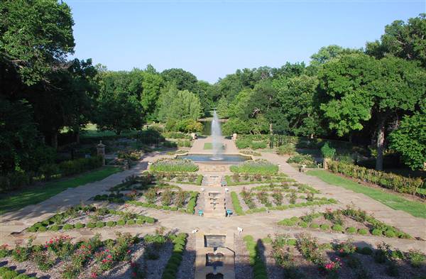 Fort Worth Botanic Garden - Rose Garden (5/16/2012)