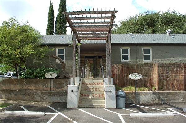 Hotel San Jose (7/28/2012)
