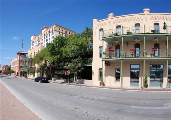 St. Paul Square Retail District (7/12/2013)