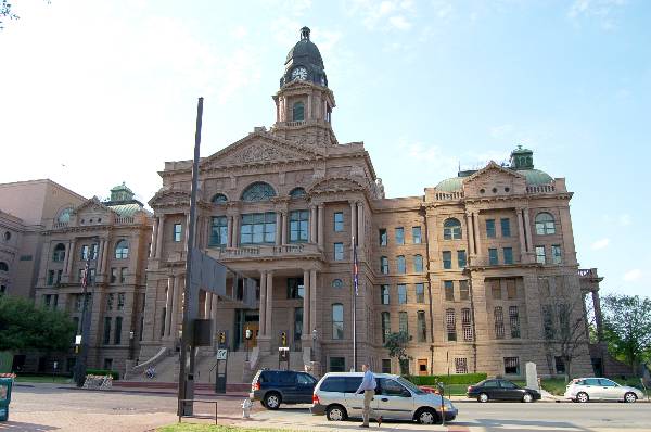 Tarrant County Courthouse (3/25/2007)