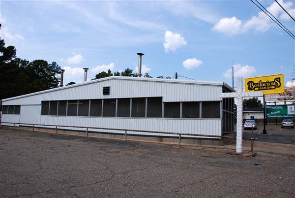 Bodacious Bar - B - Que (10/8/2015)