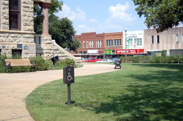 Denton County Courthouse & Museum (8/31/2007)
