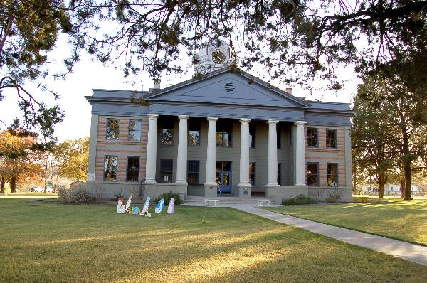 Jeff Davis County Courthouse (12/21/2007)