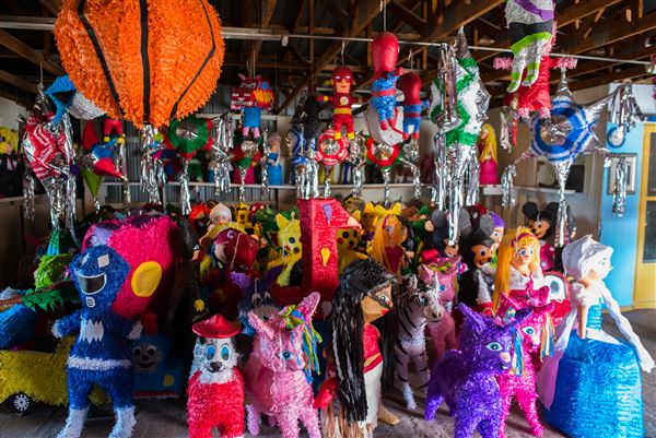 Piñatas (12/19/2017)