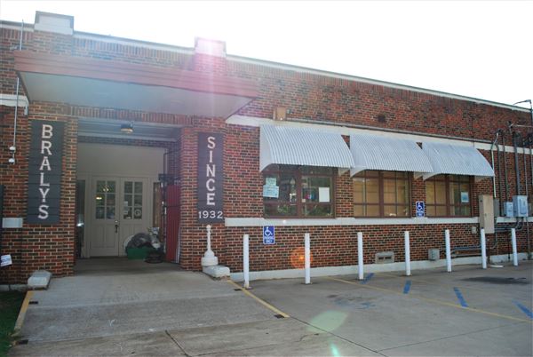 Braly's Ace Hardware Store (8/8/2019)