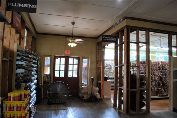 Braly's Ace Hardware Store (8/8/2019)