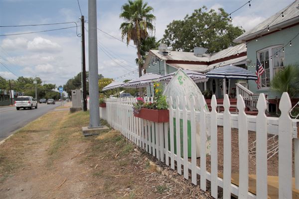Tin Top Burgers & Beer (8/30/2019 - Credits: Tim Severson)