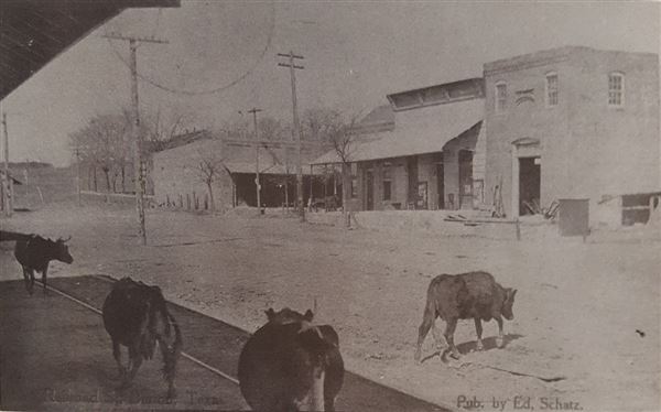 Burton Roadhouse (1/31/2019 - Credits: Interiors by Peachy Val Photography; vintage exterior photo courtesy of Burton Heritage Society; current exterior photo by Rene Gomez; band interior by Mark Herman Reyes)